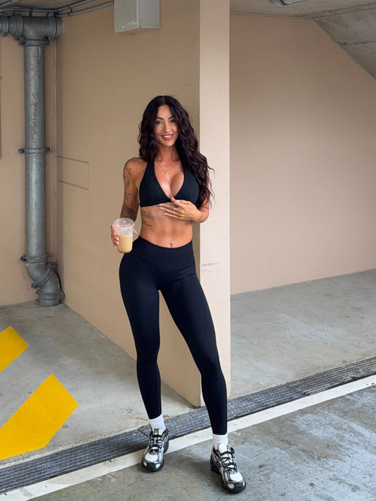 Deep V Contour Leggings - Black