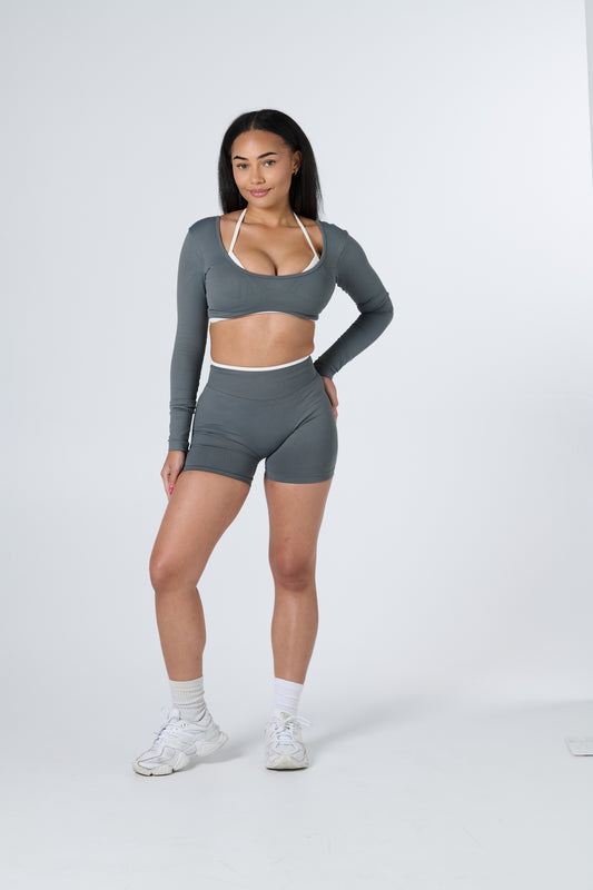 Poise Contour Shorts - Cloud