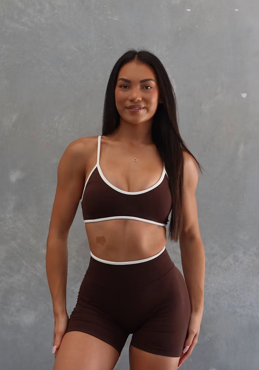 Poise Crop - Cocoa